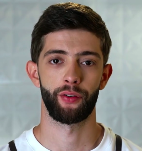 Давид Гулян — участник шоу  «Молодые ножи» с Ивлевым