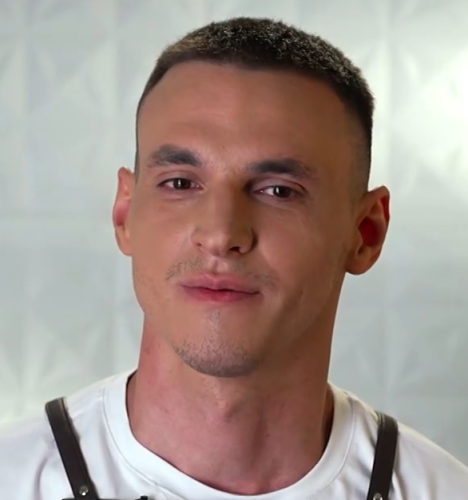 Тимур Алиев — участник шоу  «Молодые ножи» с Ивлевым