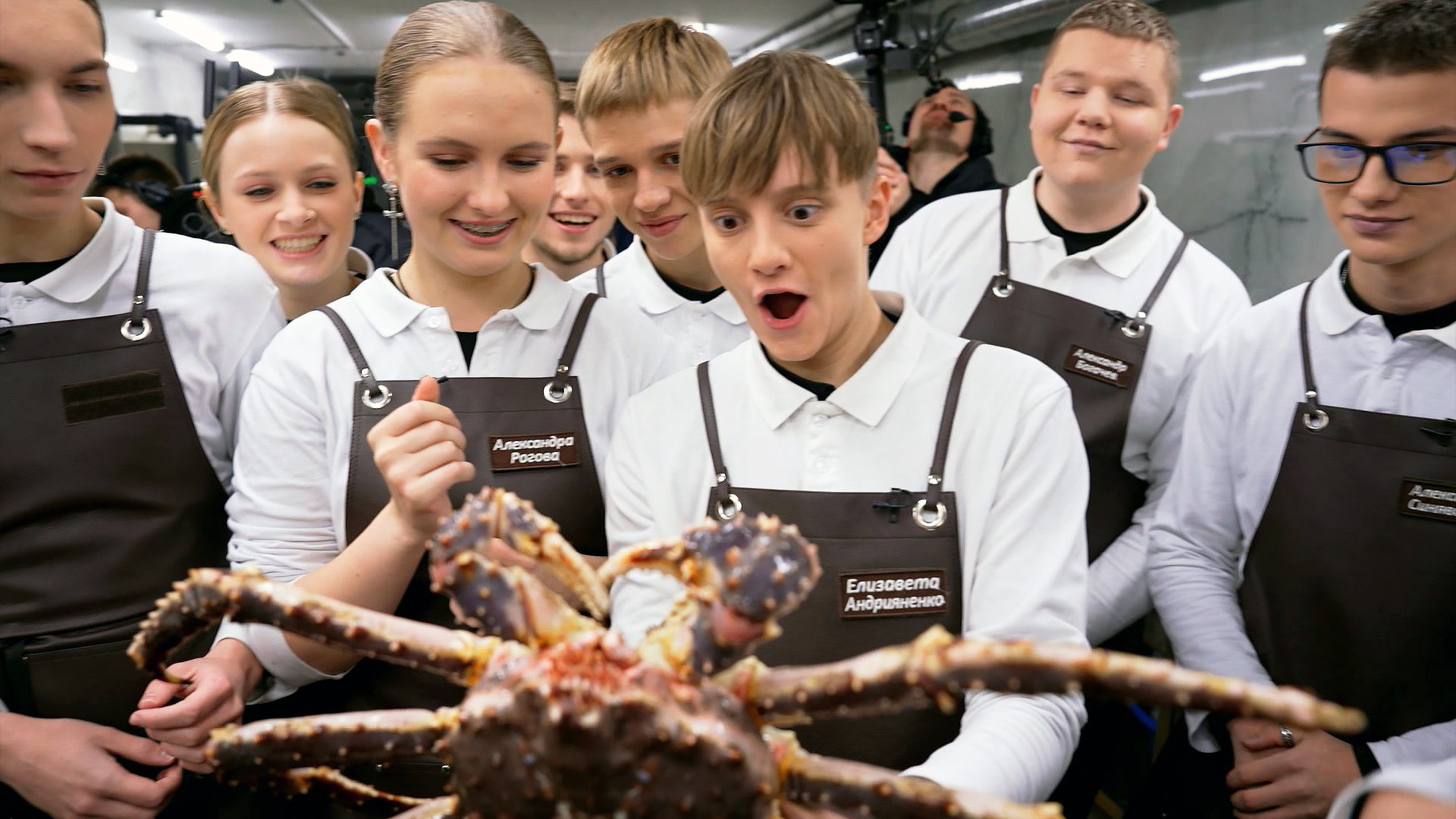 Молодые ножи. Новая кровь. Сезон 1 Серия 4
