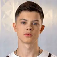 Глеб Лушников
